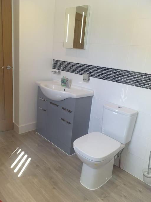 Lanarth Chalet In Hayle Cornwall Extérieur photo